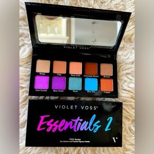 VIOLET VOSS Essentials 2 Pro Series Eyeshadow Palette. 13G. NIB